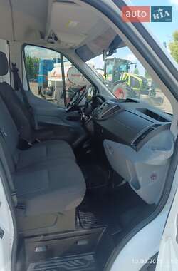 Микроавтобус Ford Transit 2019 в 