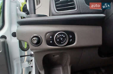 Грузовой фургон Ford Transit 2022 в 