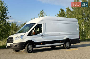 Грузовой фургон Ford Transit 2017 в 