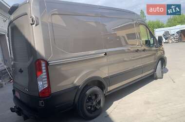 Вантажний фургон Ford Transit 2021 в 