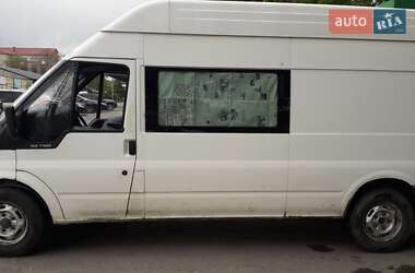 Грузовой фургон Ford Transit 2005 в 