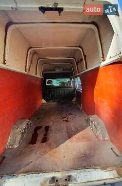 Грузовой фургон Ford Transit 1998 в 