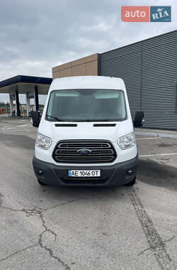 Грузовой фургон Ford Transit 2016 в 