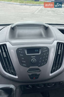 Грузовой фургон Ford Transit 2016 в 