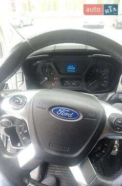 Микроавтобус Ford Transit 2015 в 