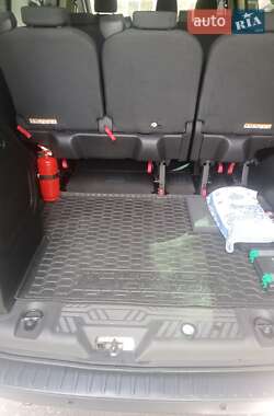 Микроавтобус Ford Transit 2015 в 