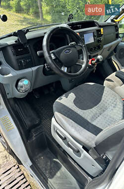 Микроавтобус Ford Transit 2011 в Львове
