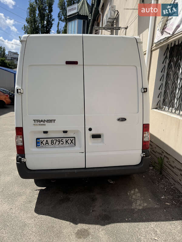 Вантажний фургон Ford Transit 2007 в Києві