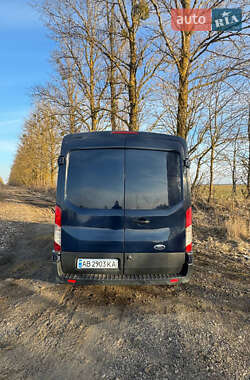 Грузовой фургон Ford Transit 2014 в 