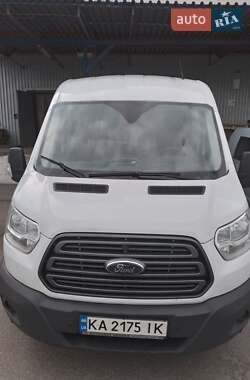Вантажний фургон Ford Transit 2017 в Києві
