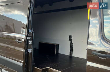 Вантажний фургон Ford Transit 2020 в 