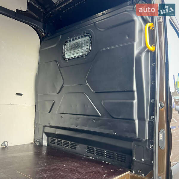Вантажний фургон Ford Transit 2020 в Києві