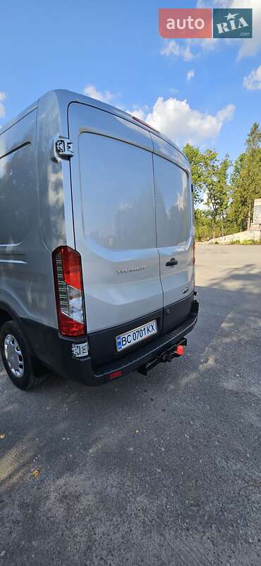 Грузовой фургон Ford Transit 2016 в Старом Самборе