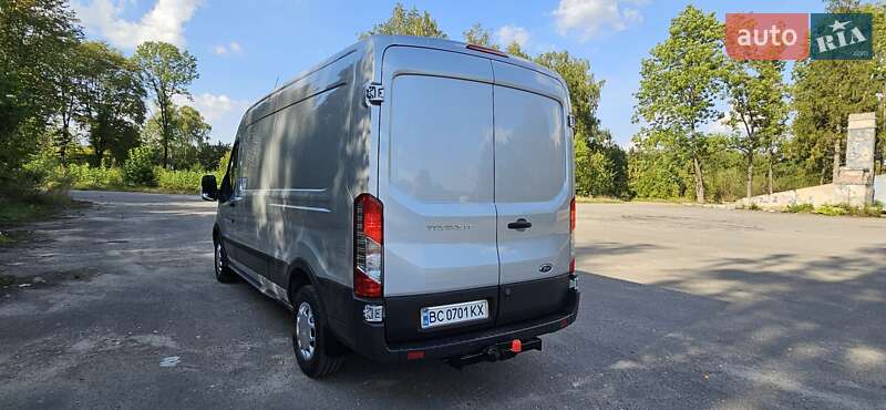 Грузовой фургон Ford Transit 2016 в Старом Самборе