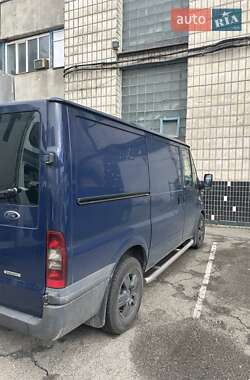 Грузовой фургон Ford Transit 2010 в 