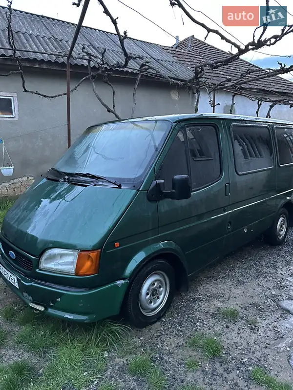 Грузопассажирский фургон Ford Transit 1994 в 