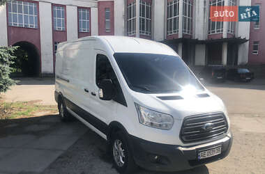 Грузовой фургон Ford Transit 2015 в 
