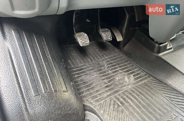 Грузовой фургон Ford Transit 2013 в 