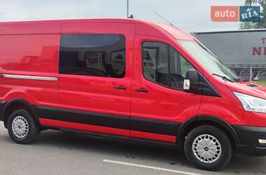 Грузовой фургон Ford Transit 2020 в 
