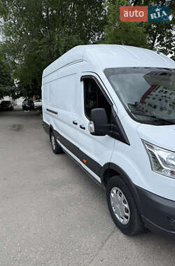 Грузовой фургон Ford Transit 2017 в 