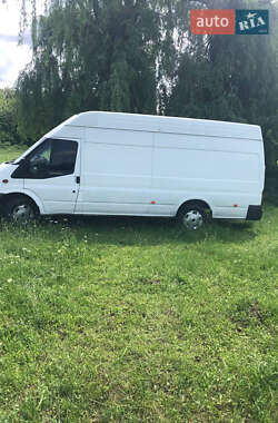 Грузовой фургон Ford Transit 2012 в 