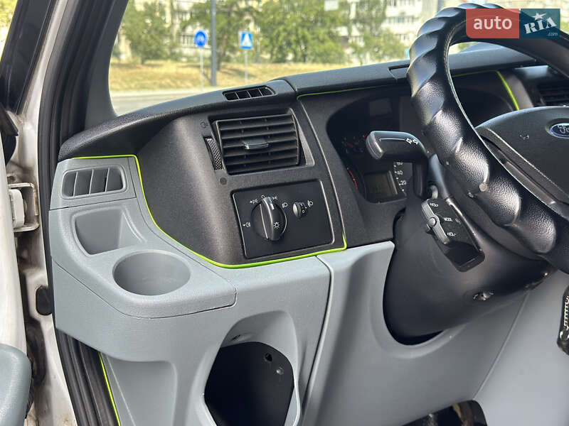 Грузовой фургон Ford Transit 2010 в Днепре