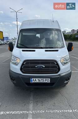 Грузовой фургон Ford Transit 2015 в Киеве