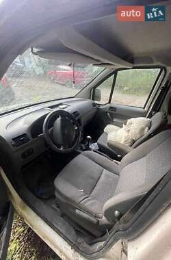 Грузопассажирский фургон Ford Transit 2003 в 