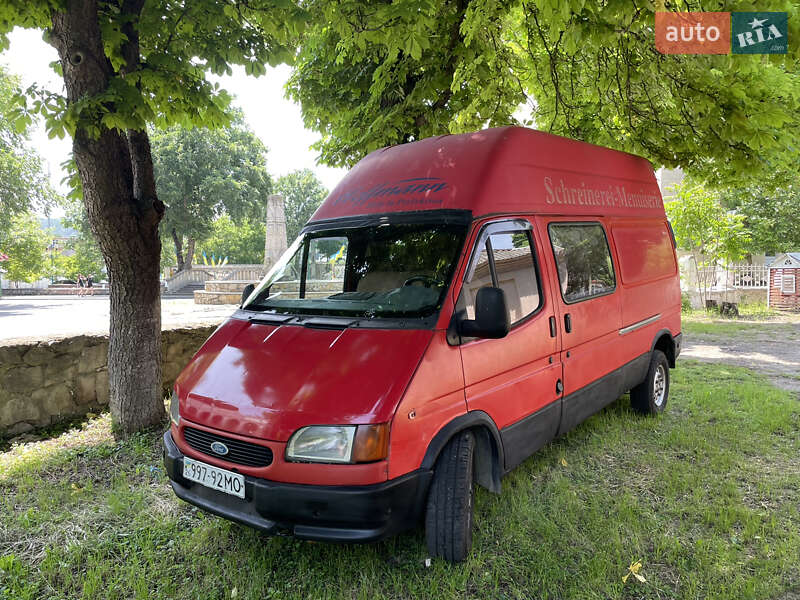 Вантажний фургон Ford Transit 1997 в Могилів-Подільському