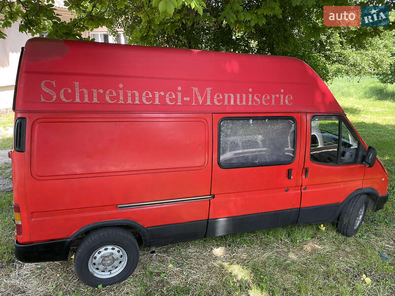 Вантажний фургон Ford Transit 1997 в Могилів-Подільському