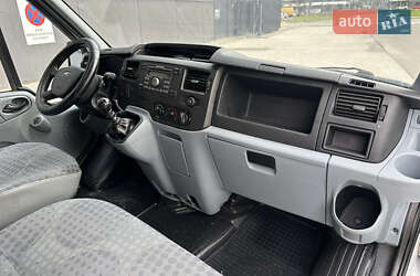Грузовой фургон Ford Transit 2011 в 