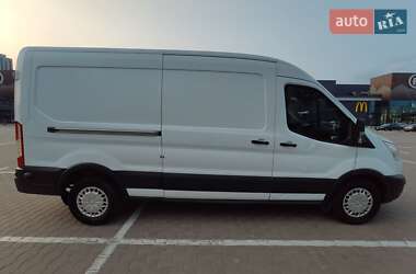 Грузопассажирский фургон Ford Transit 2015 в 