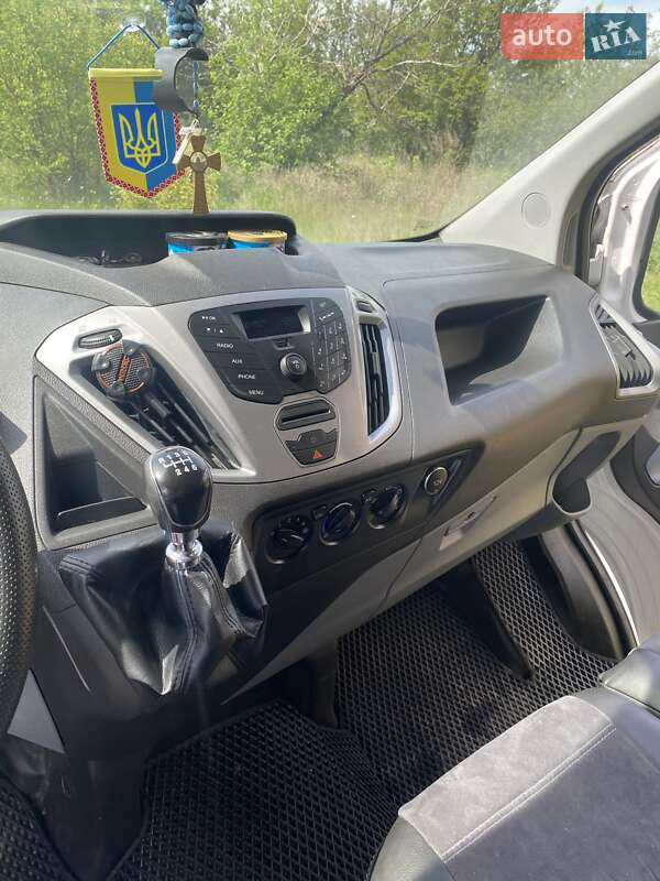 Мінівен Ford Transit 2016 в Полтаві