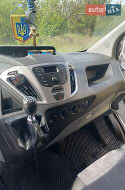 Мінівен Ford Transit 2016 в 