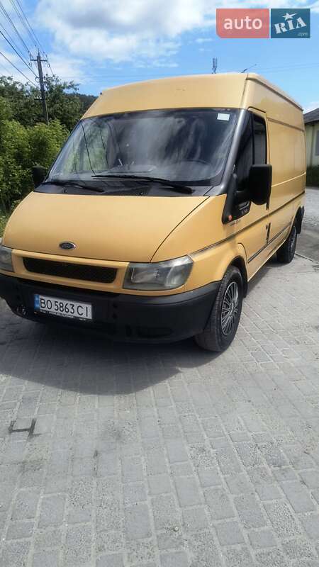 Грузовой фургон Ford Transit 2005 в 