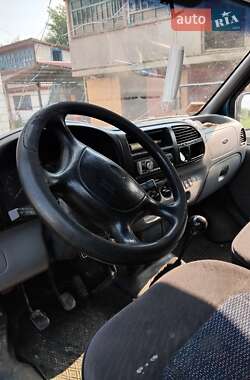 Грузовой фургон Ford Transit 1996 в 