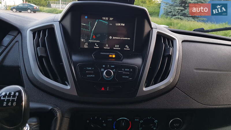 Вантажний фургон Ford Transit 2019 в Вінниці