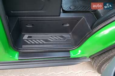 Грузовой фургон Ford Transit 2019 в 