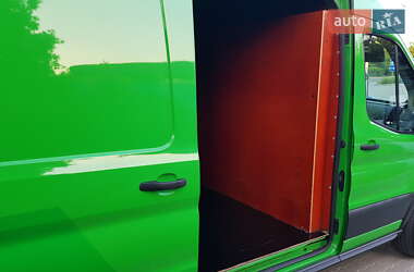 Грузовой фургон Ford Transit 2019 в 