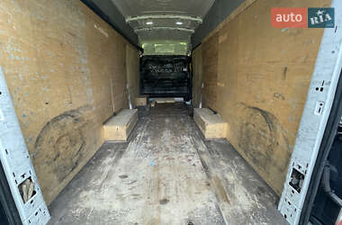 Грузовой фургон Ford Transit 2015 в 