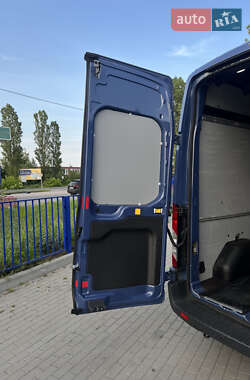 Вантажний фургон Ford Transit 2018 в 