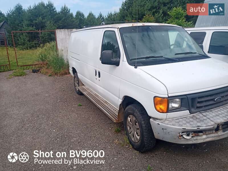 Ford Transit 2003