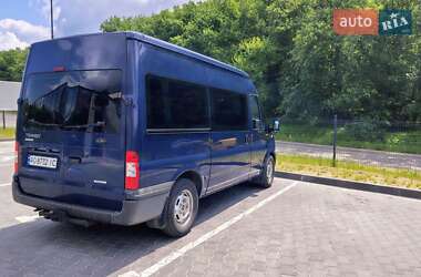 Микроавтобус Ford Transit 2011 в 