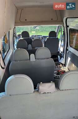 Микроавтобус Ford Transit 2013 в 