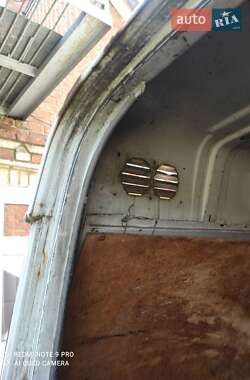 Грузовой фургон Ford Transit 1997 в 