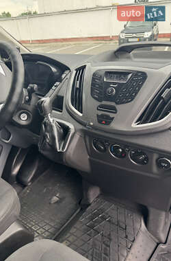 Грузовой фургон Ford Transit 2015 в 