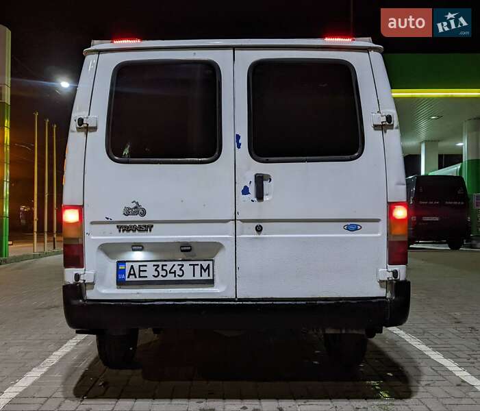Мікроавтобус Ford Transit 1988 в Дніпрі