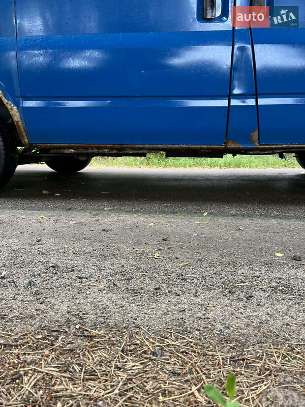 Грузопассажирский фургон Ford Transit 2003 в Броварах фото 12 Грузопассажирский фургон Ford Transit 2003 в Броварах