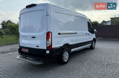 Вантажний фургон Ford Transit 2021 в 