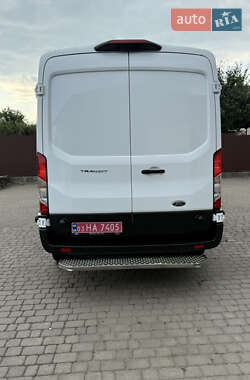 Вантажний фургон Ford Transit 2021 в 